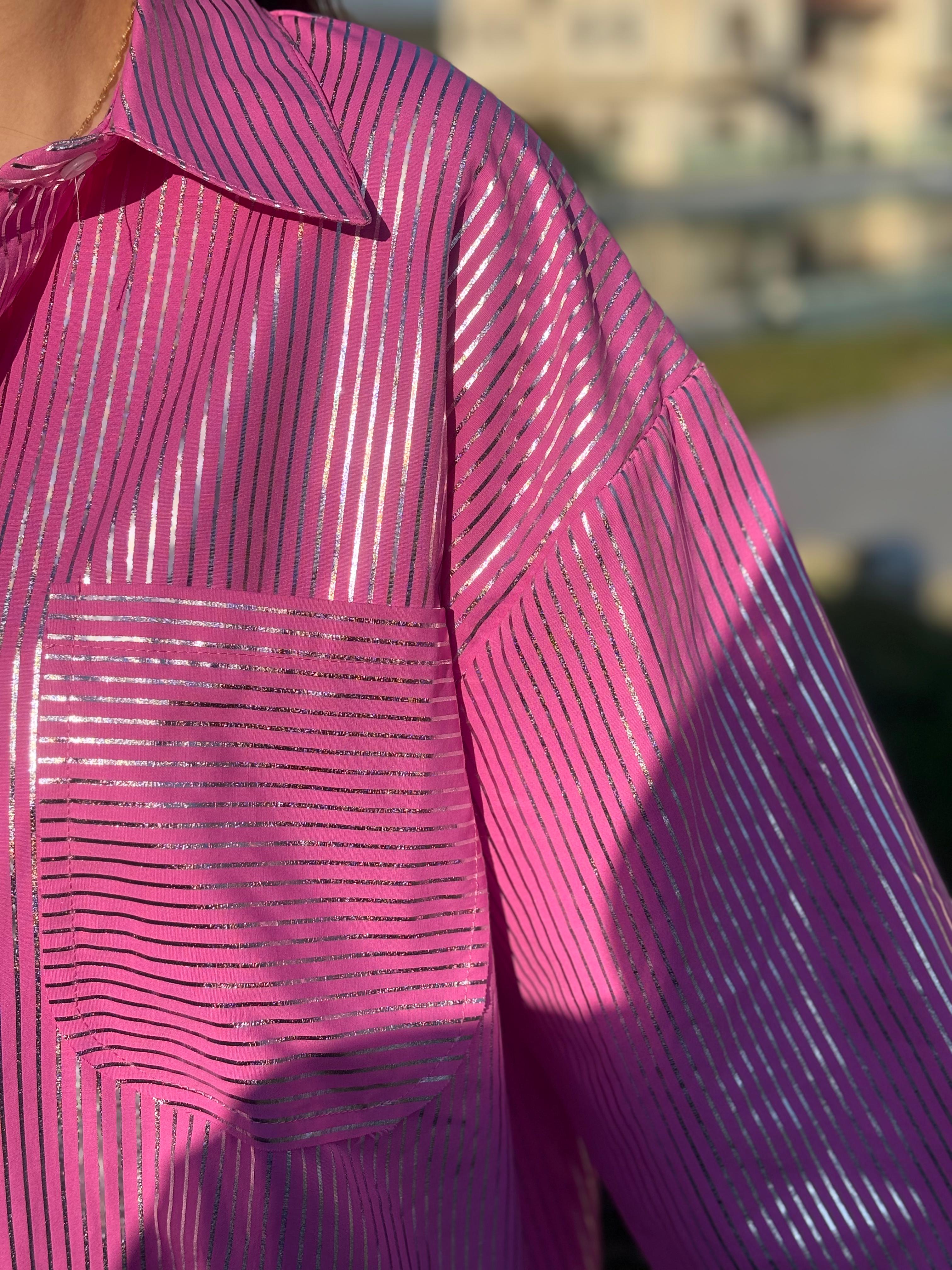 Oversize Cepli Gümüş Baskı Gömlek