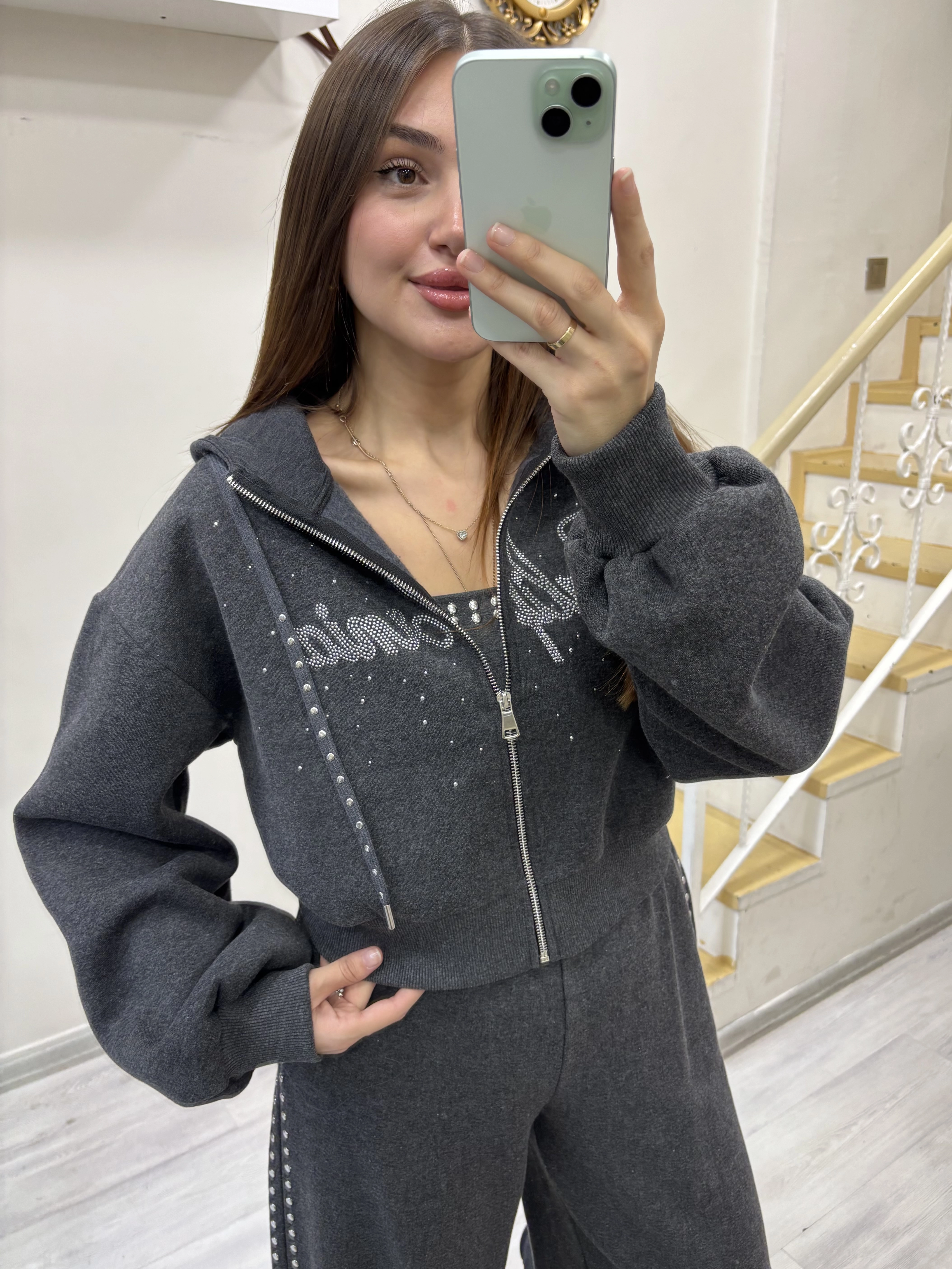 Taşlı Kapüşonlu Fermuarlı Sweatshirt