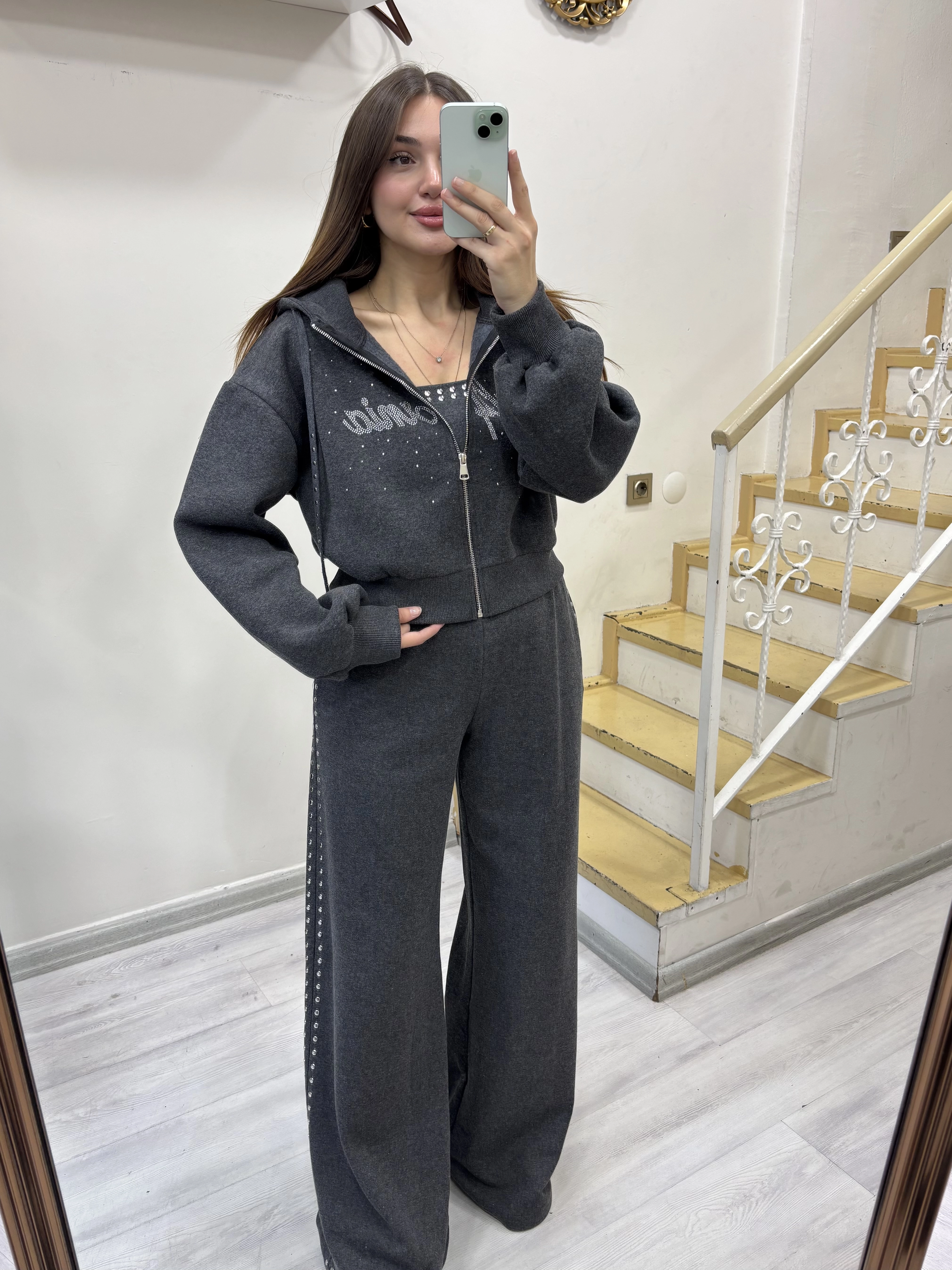 Taşlı Kapüşonlu Fermuarlı Sweatshirt