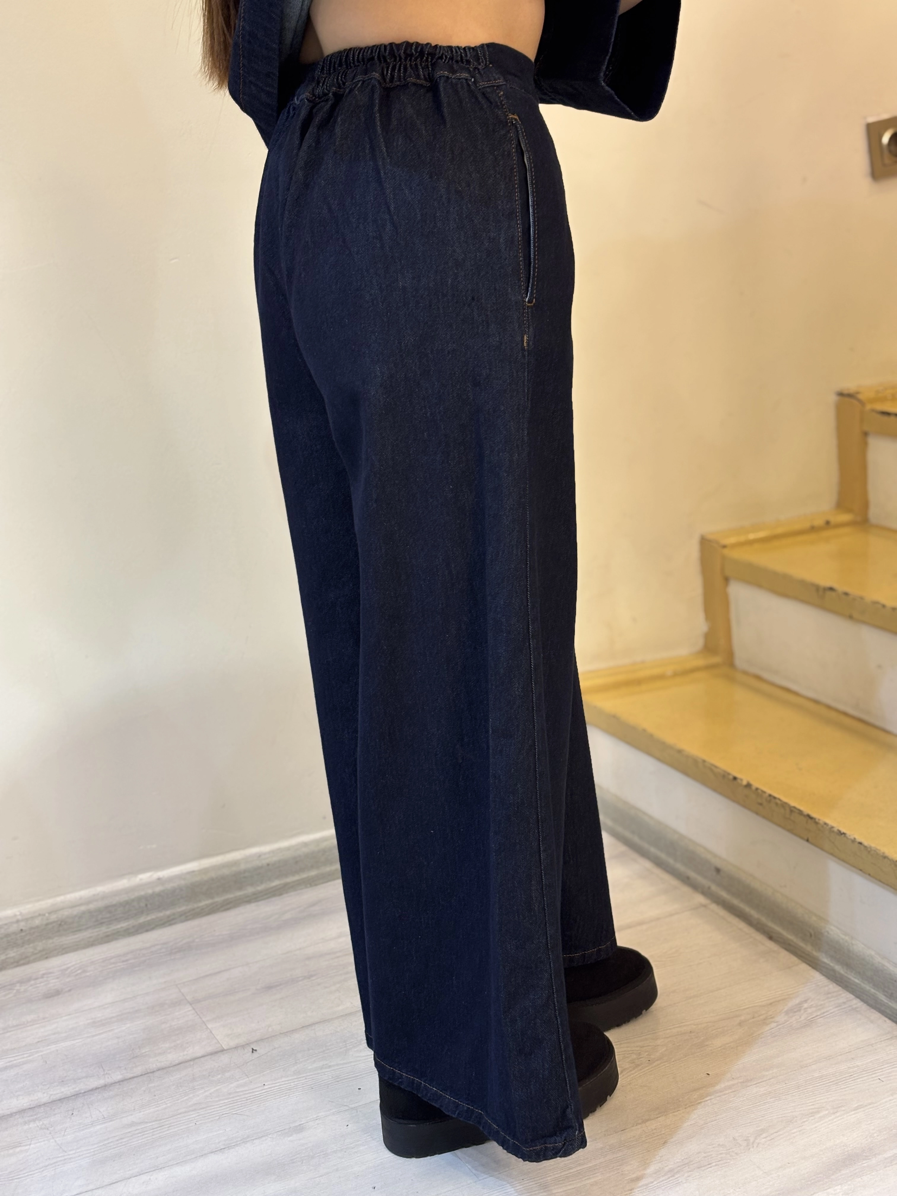 Lastikli Bol Paça Jean Pantolon