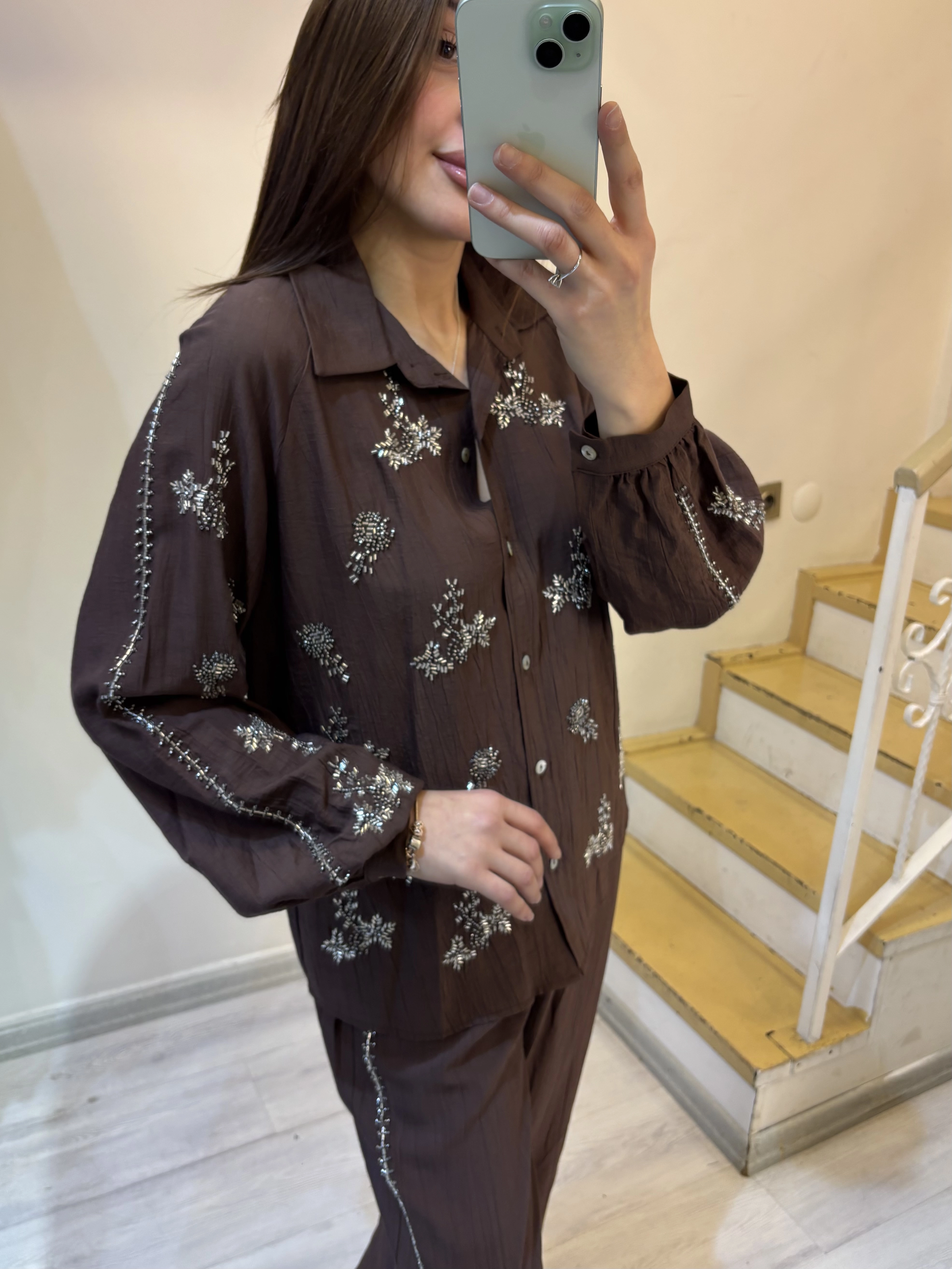 Taşlı Gömlek Pantolon Takım