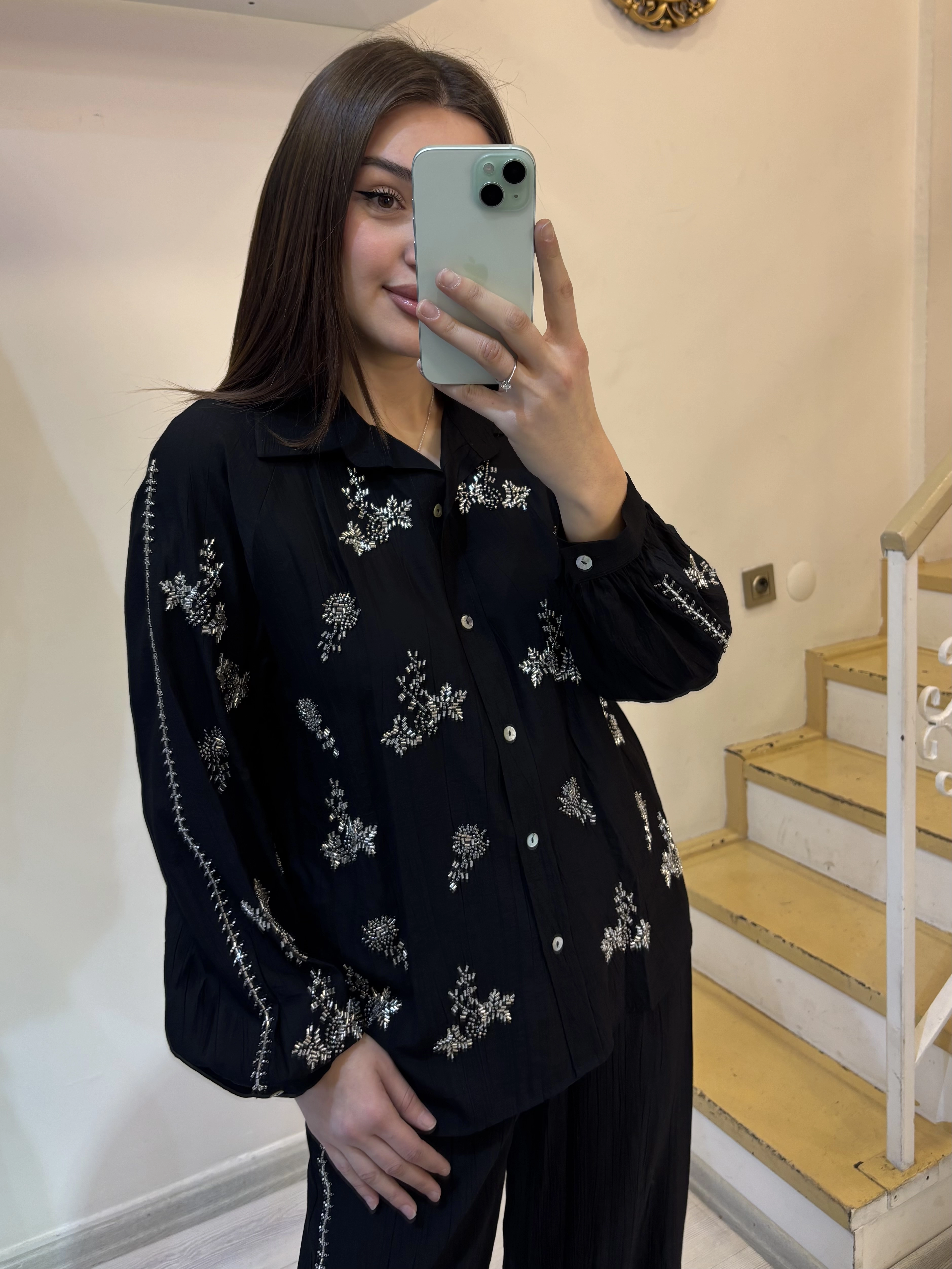 Taşlı Gömlek Pantolon Takım