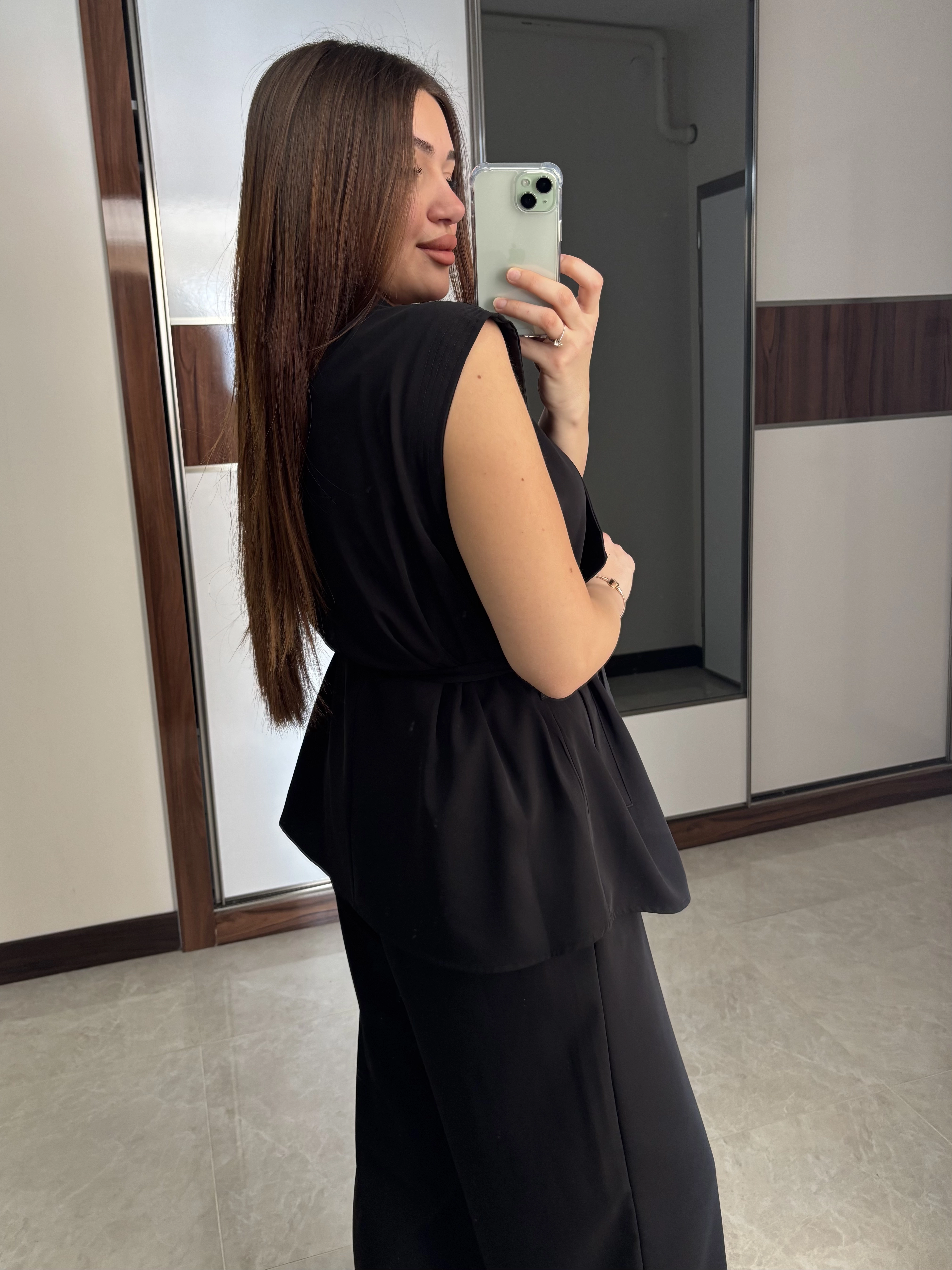 Kuşaklı Yelek Pantolon Takım