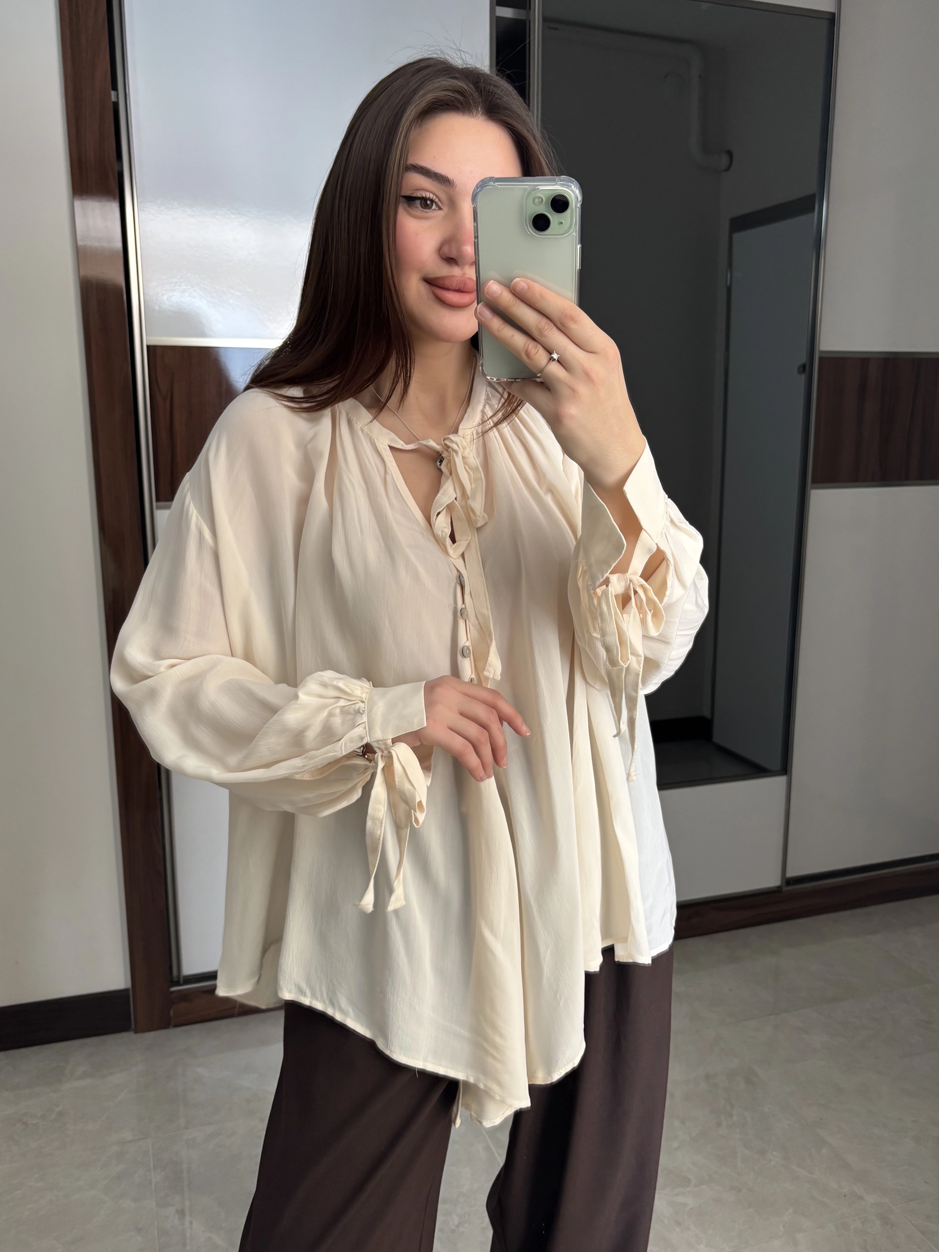 Luna Bağcıklı Gömlek 