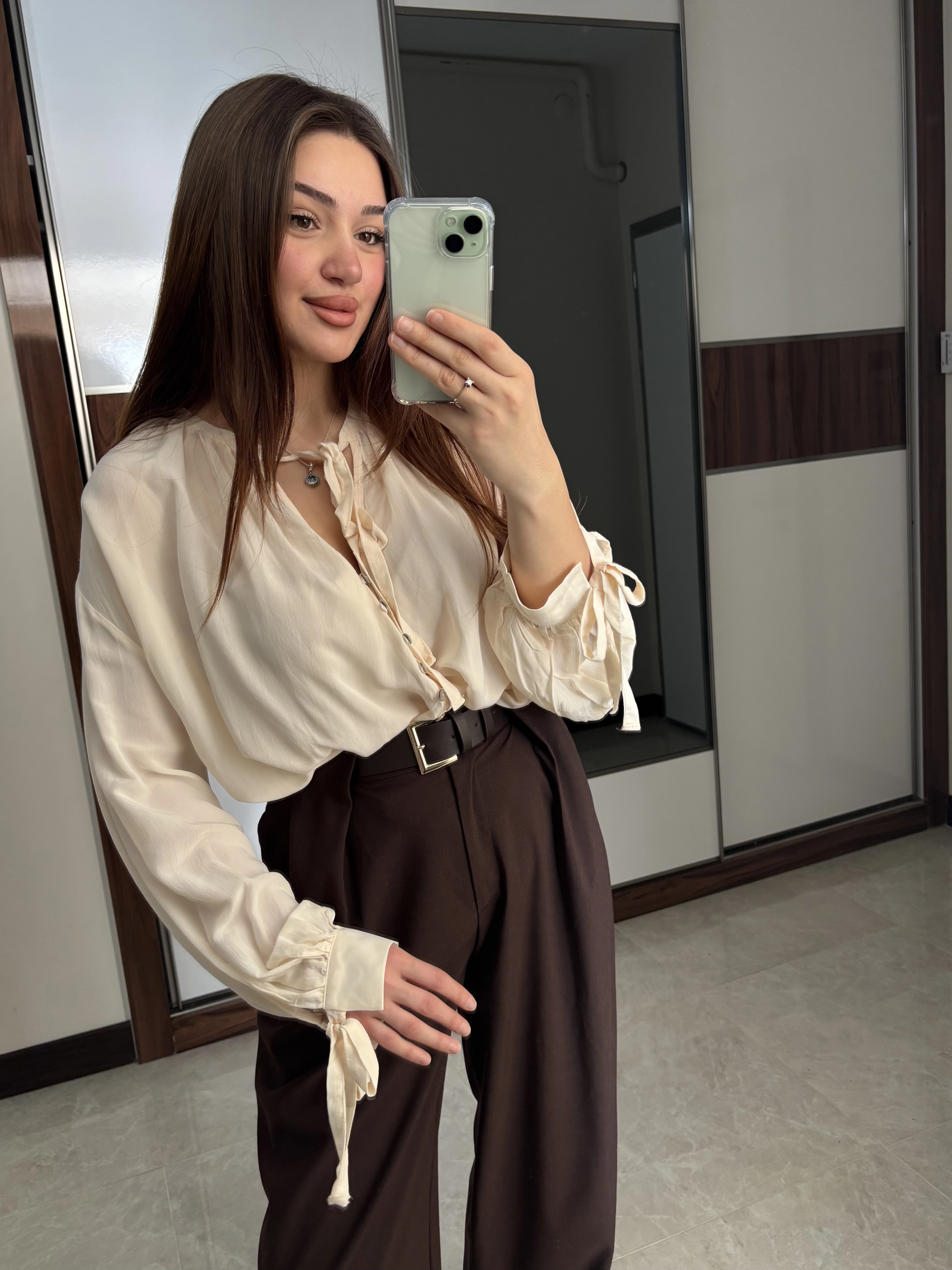 Luna Bağcıklı Gömlek 