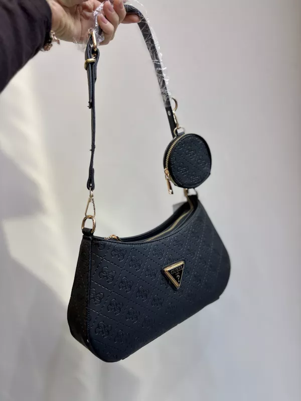 Guess Baget Omuz Çantası