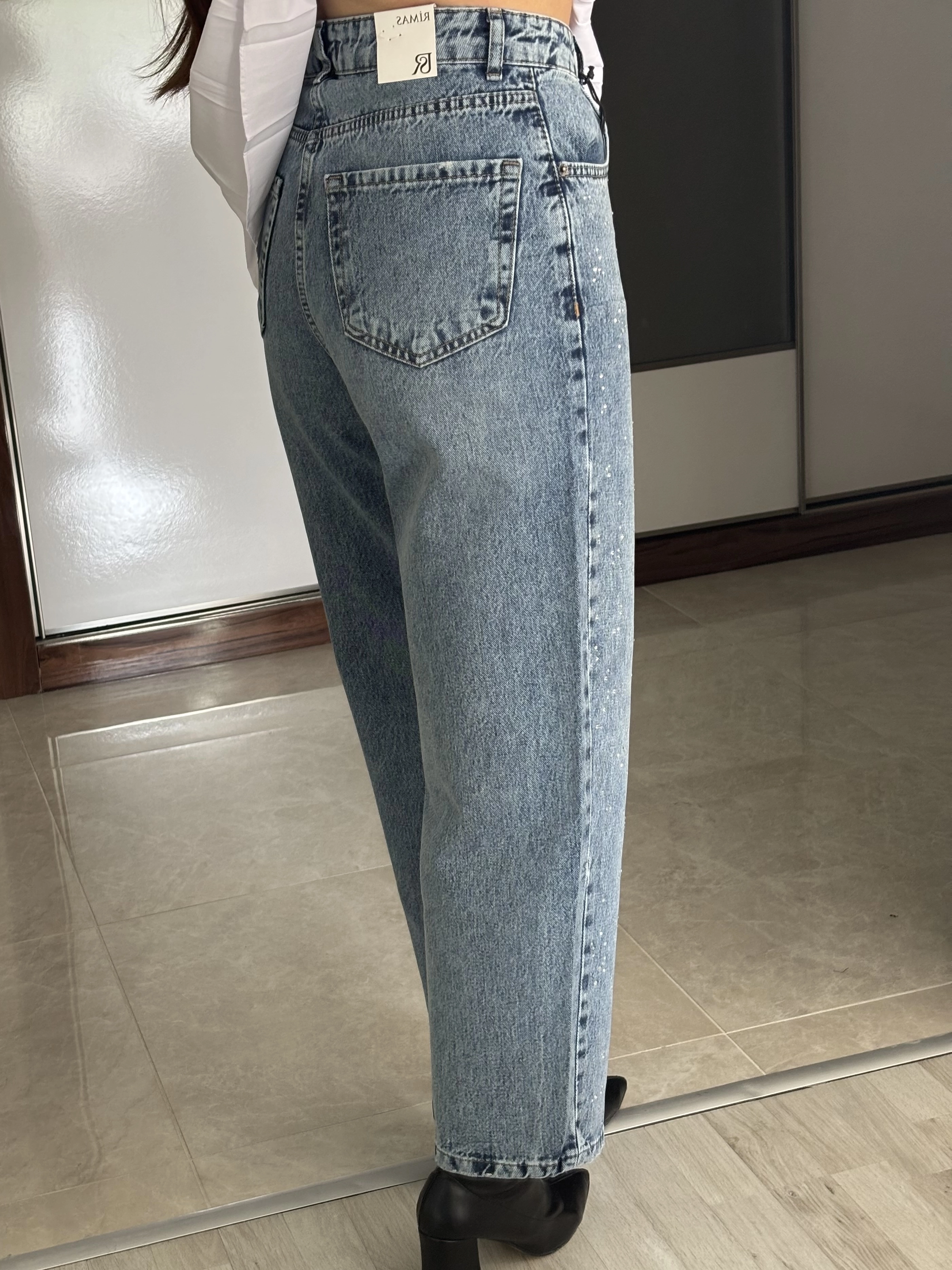 Taşlı Yüksek Bel Mom Jean Kar Yıkama