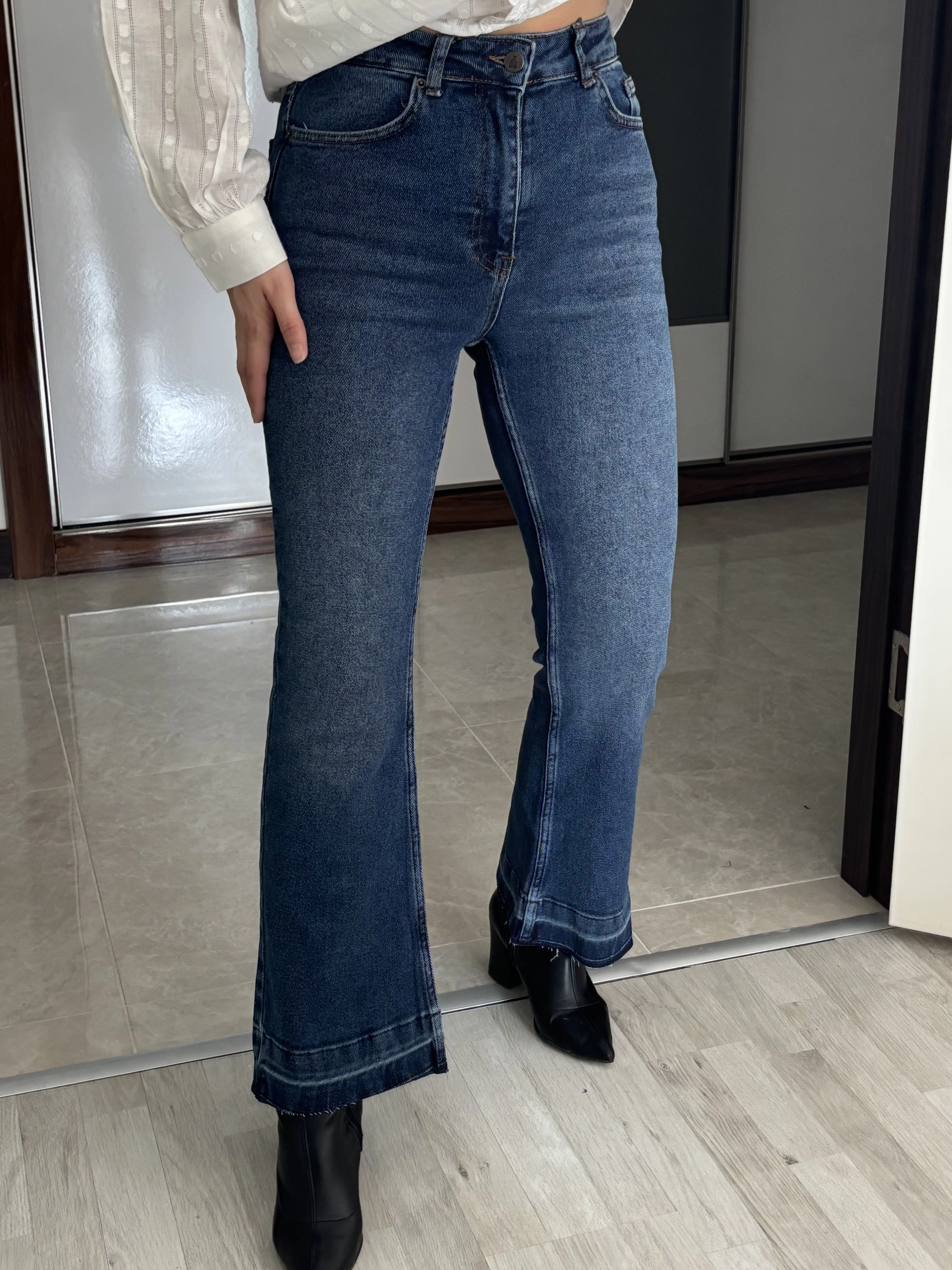 Yüksek Bel Flara Paça Jean