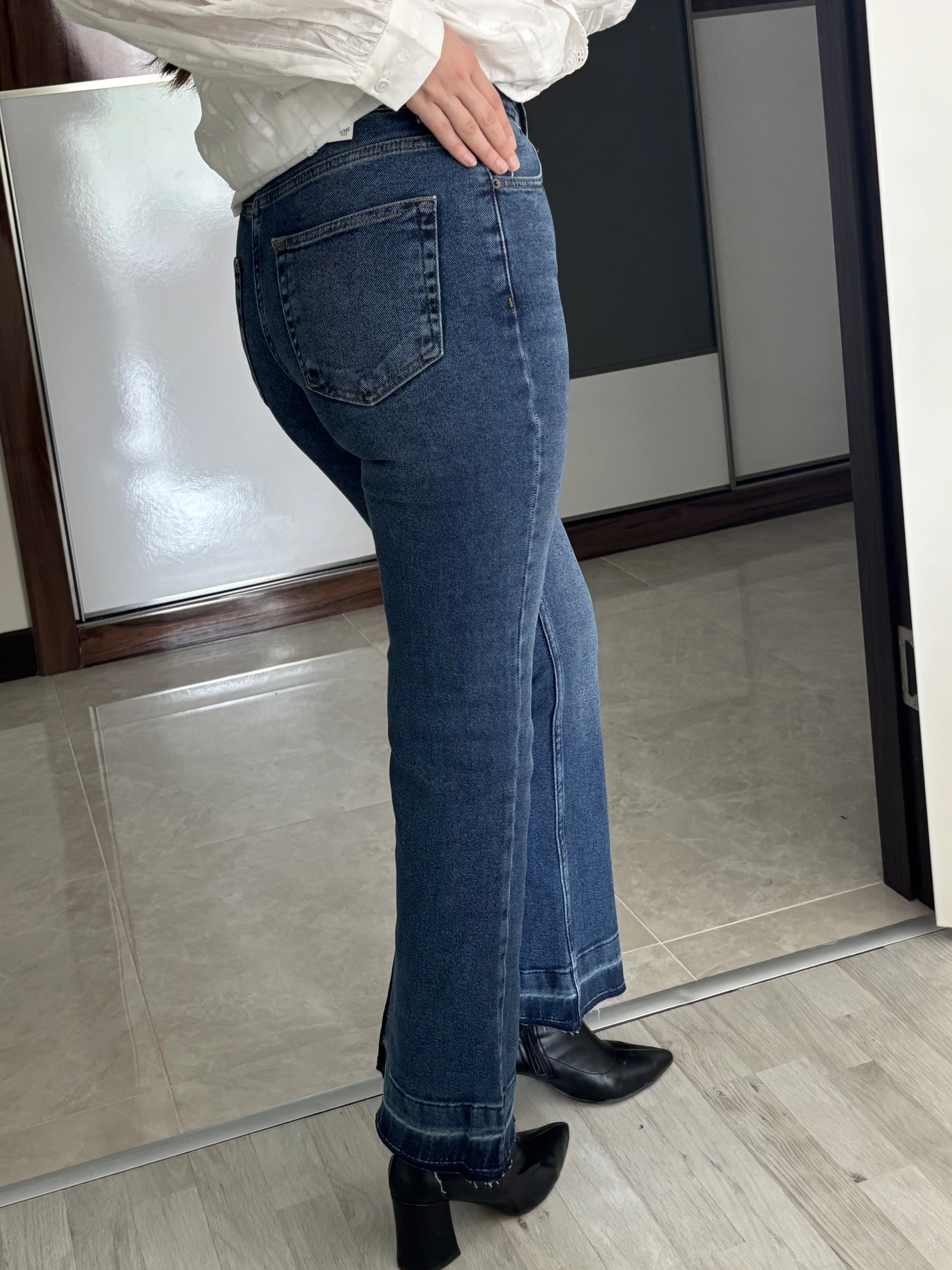 Yüksek Bel Flara Paça Jean