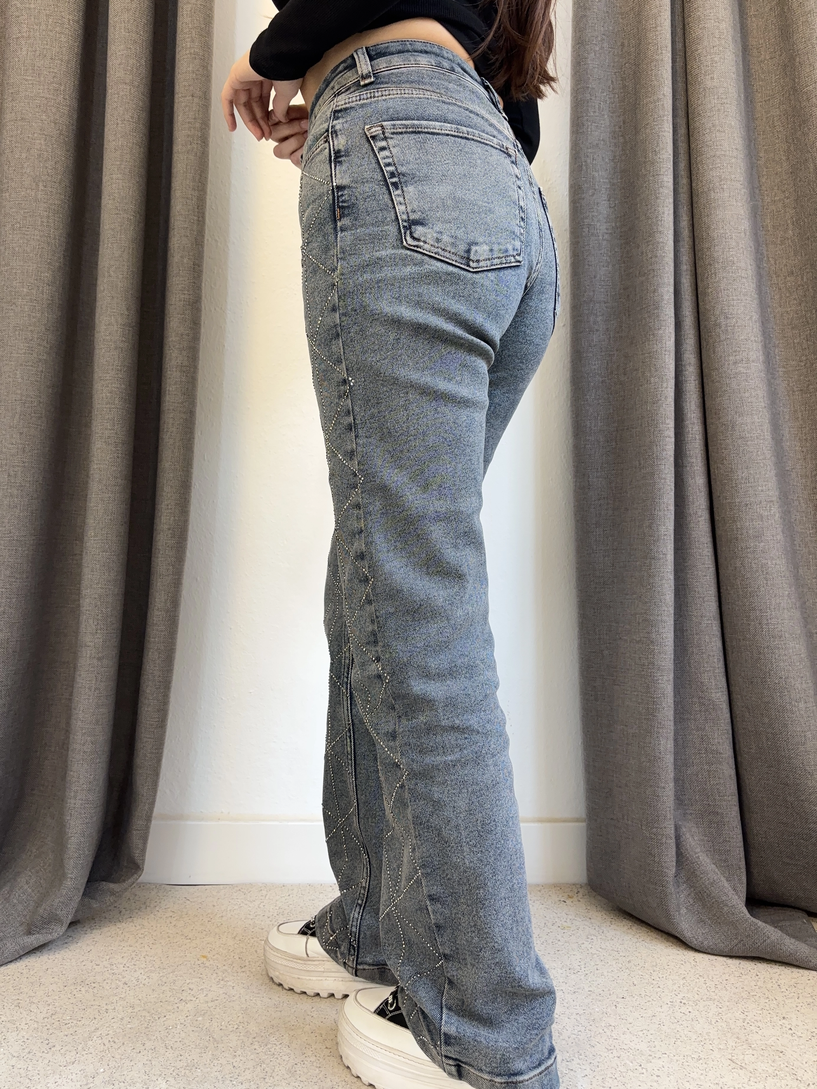 Baklava Dilim Taşlı Straight Model Jean