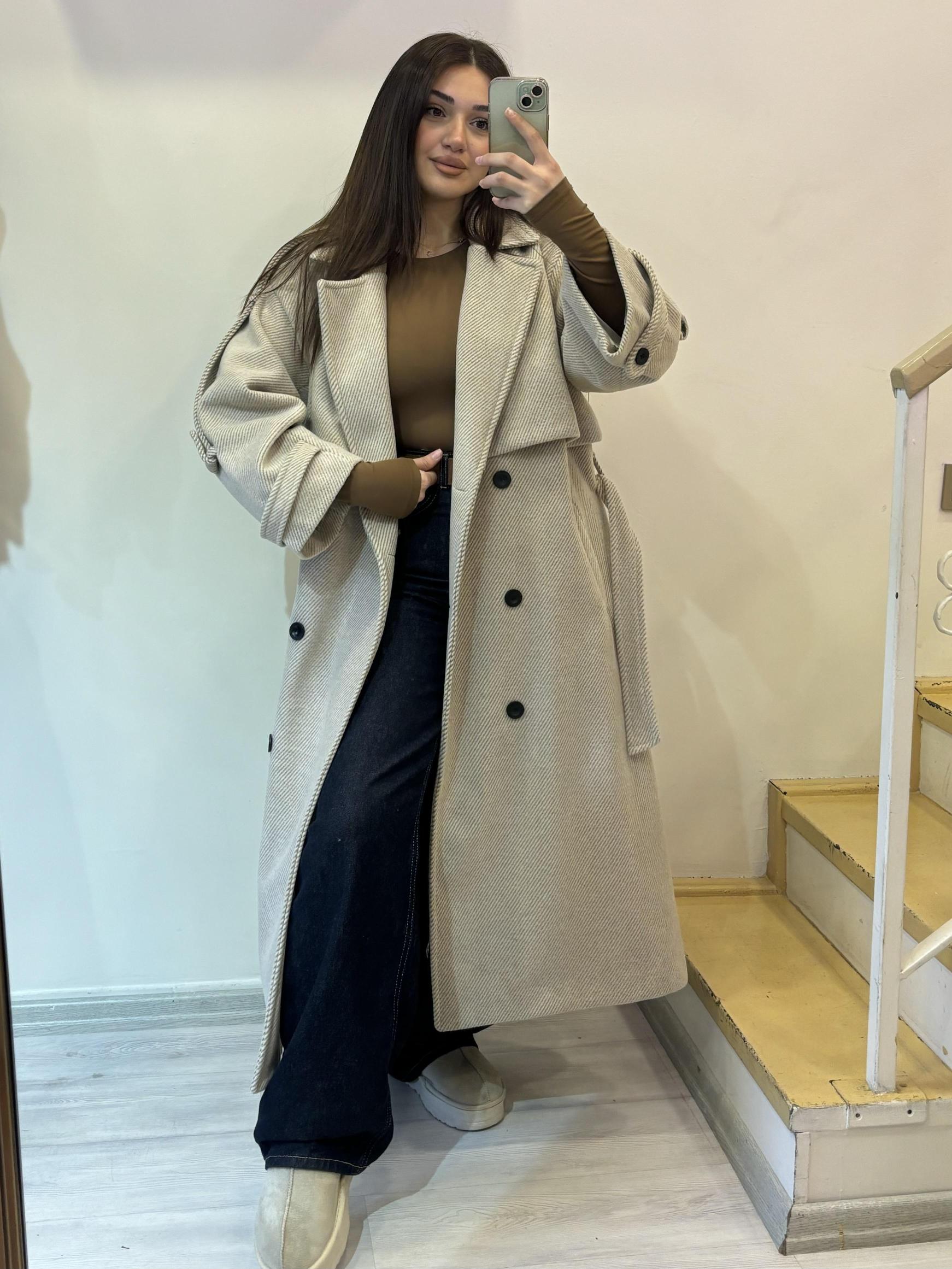 Diagonel Astarlı Oversize Kaşe Kaban