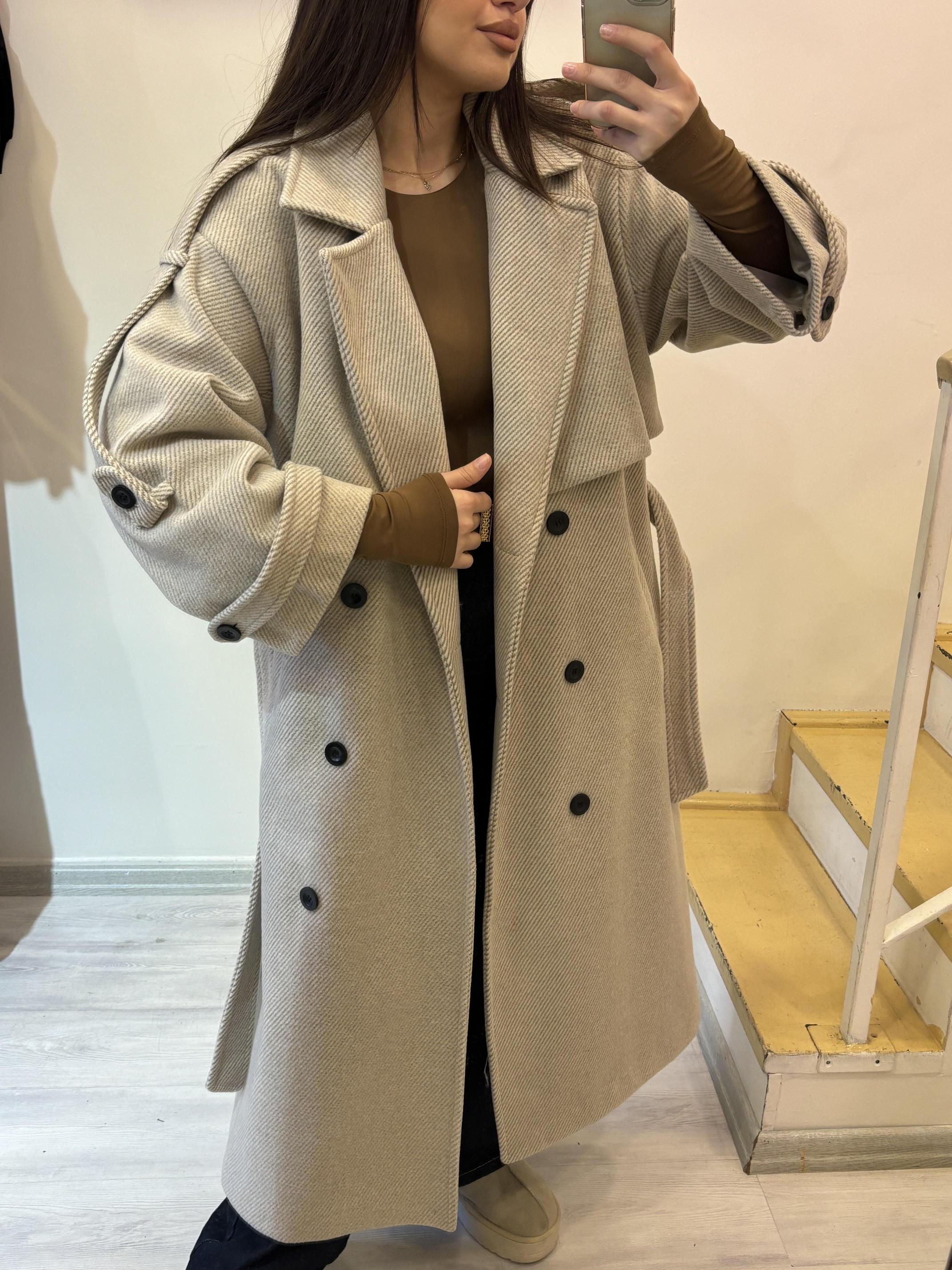 Diagonel Astarlı Oversize Kaşe Kaban