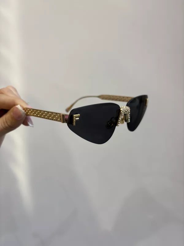FENDI Taşlı Cat Eye Güneş Gözlüğü