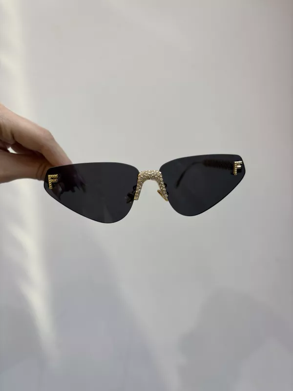 FENDI Taşlı Cat Eye Güneş Gözlüğü