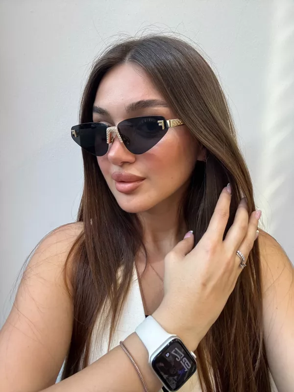 FENDI Taşlı Cat Eye Güneş Gözlüğü