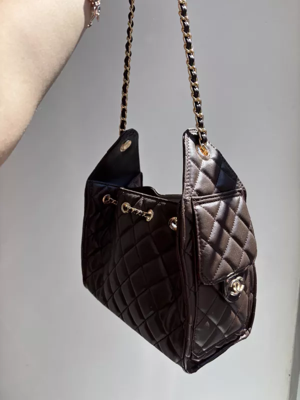 Chanel Premium Kol Çantası