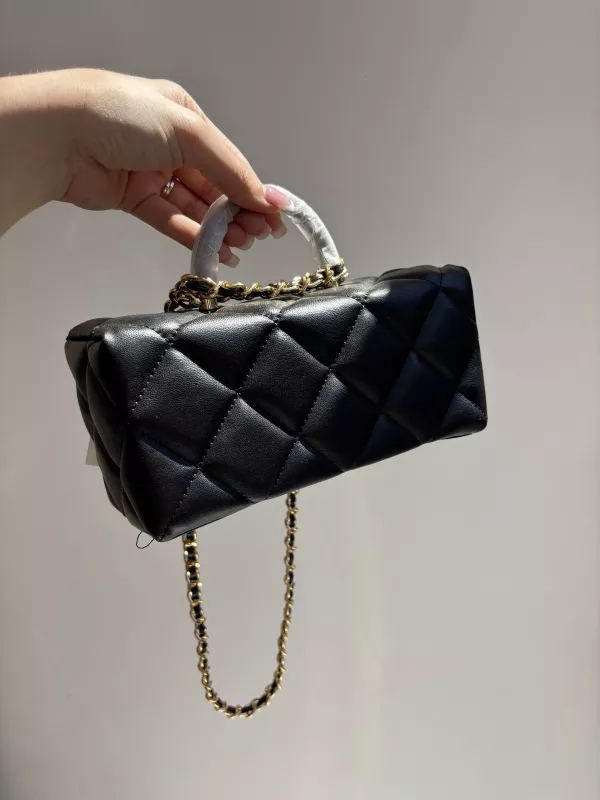 Chanel Kutu Baget Çanta
