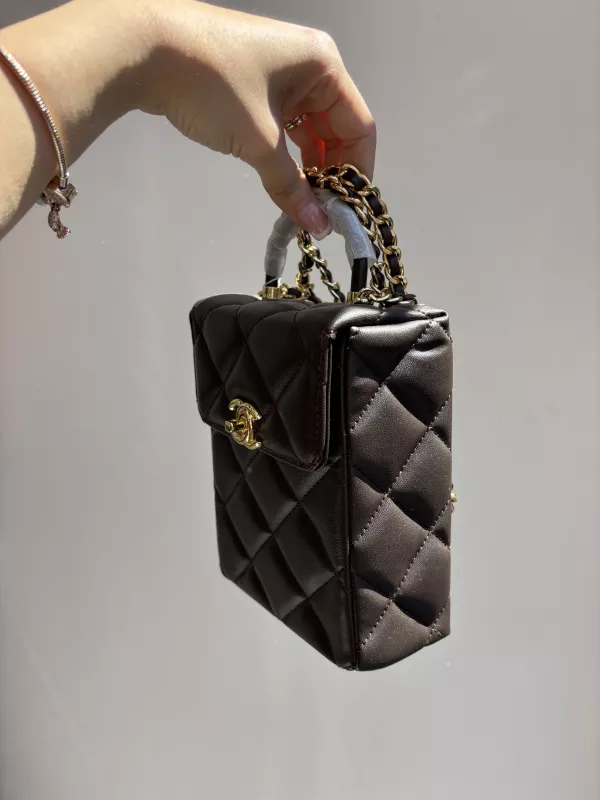 Chanel Aynalı Kutu Çanta