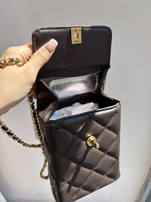 Chanel Aynalı Kutu Çanta