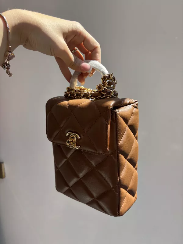 Chanel Aynalı Kutu Çanta