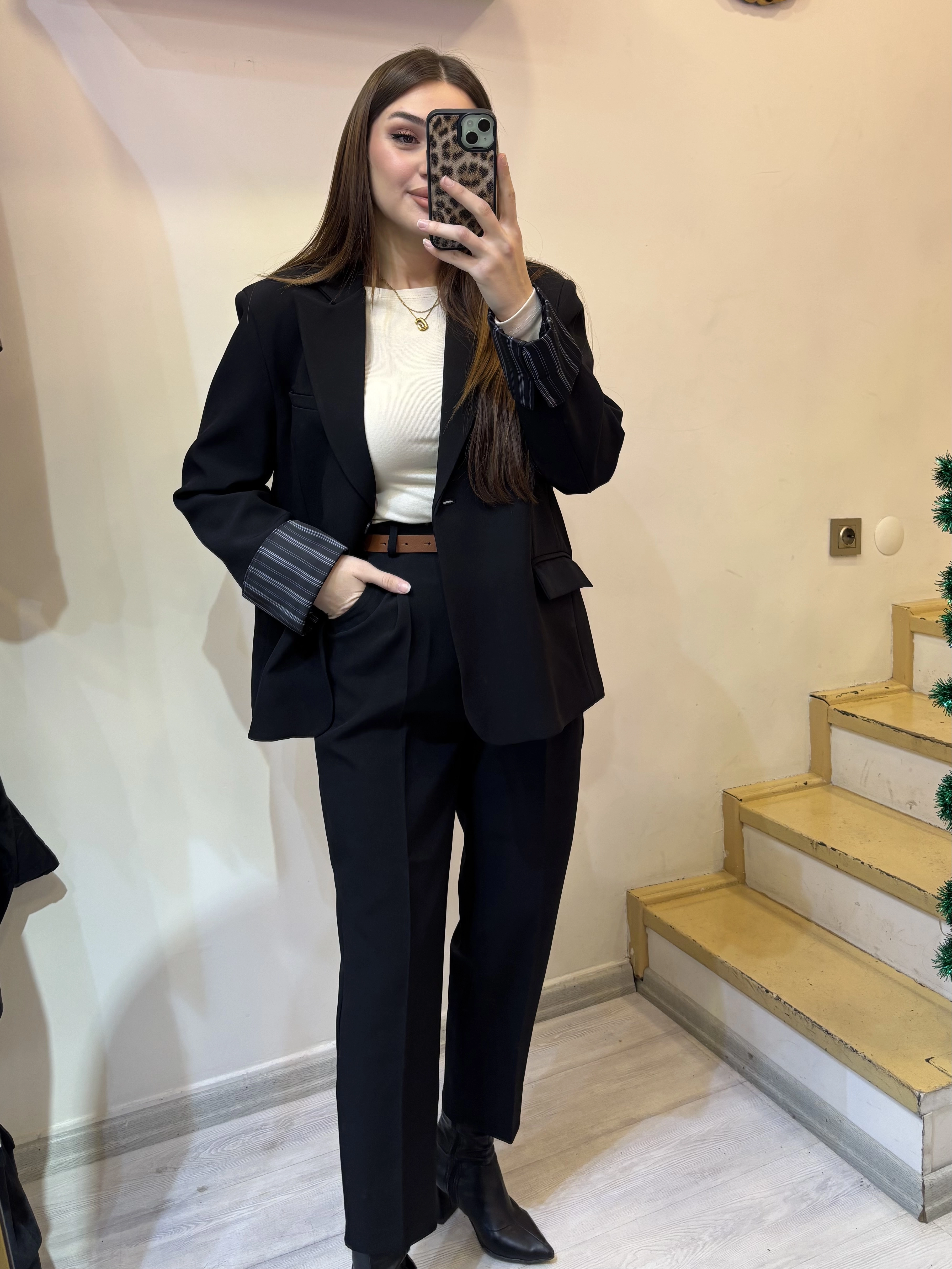 Çizgili Astarlı Atlas Blazer Oversize Ceket