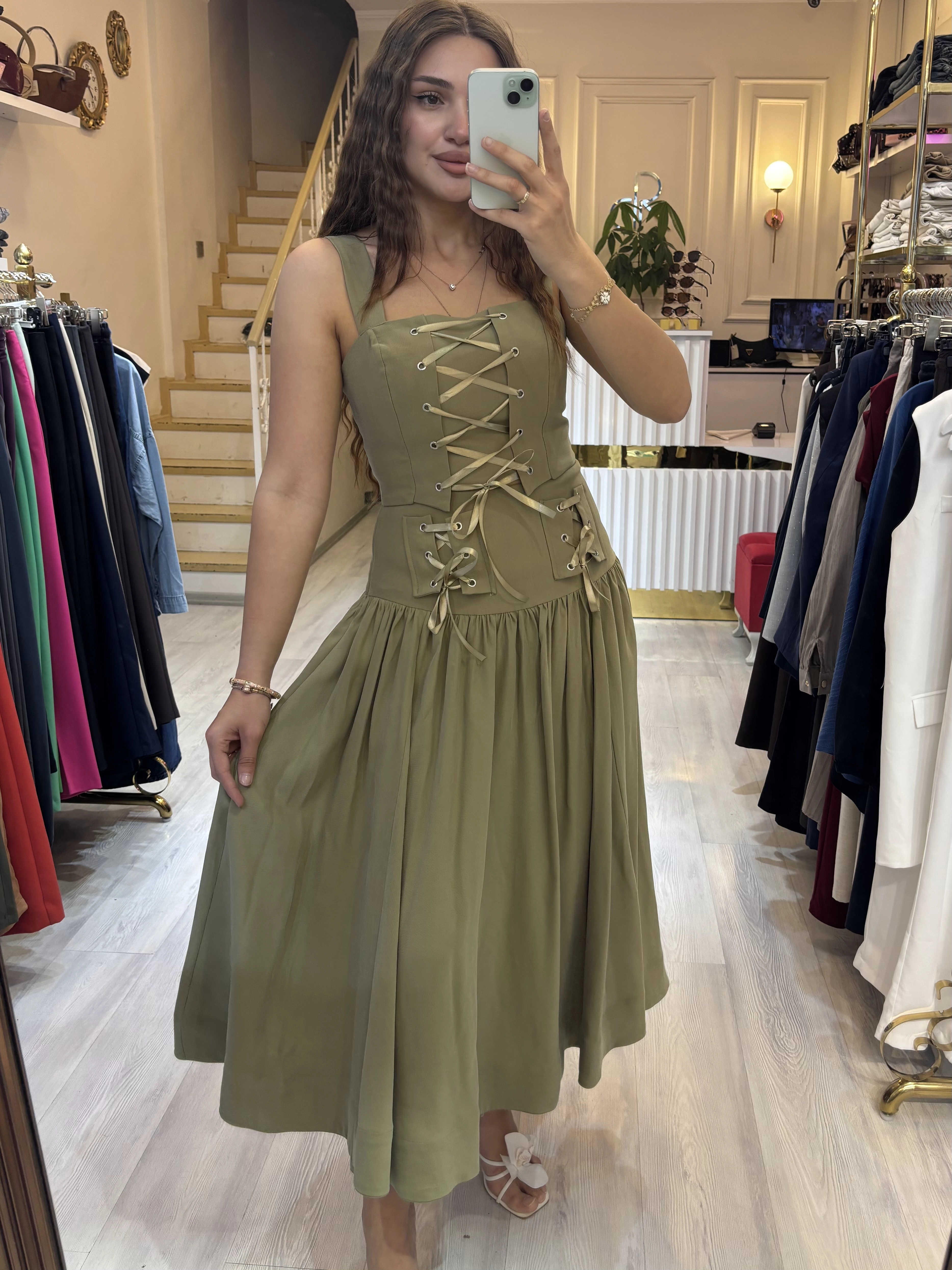 Askılı Büstiyer Etek Takım 