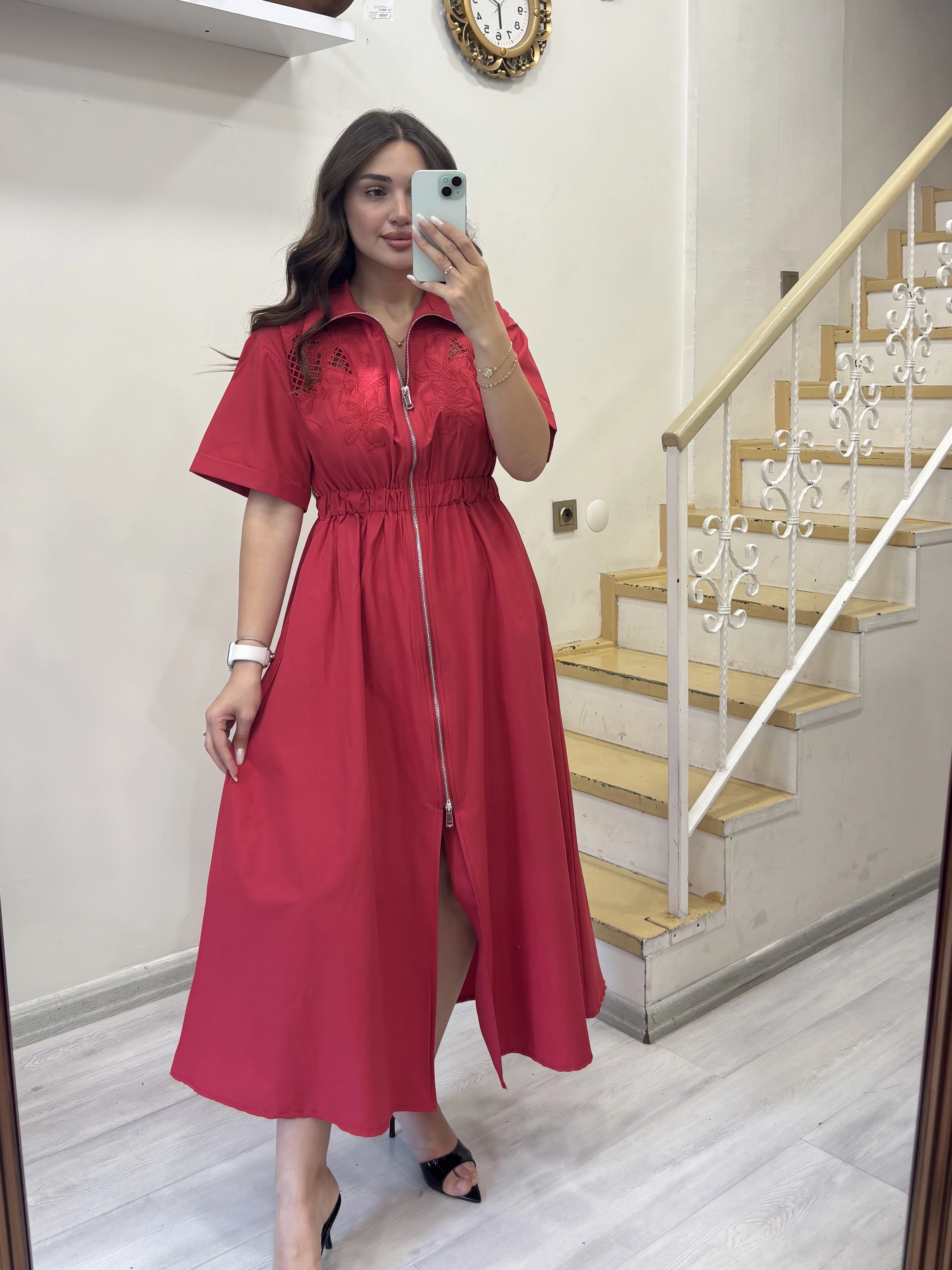 Nakışlı Fermuarlı Poplin Elbise