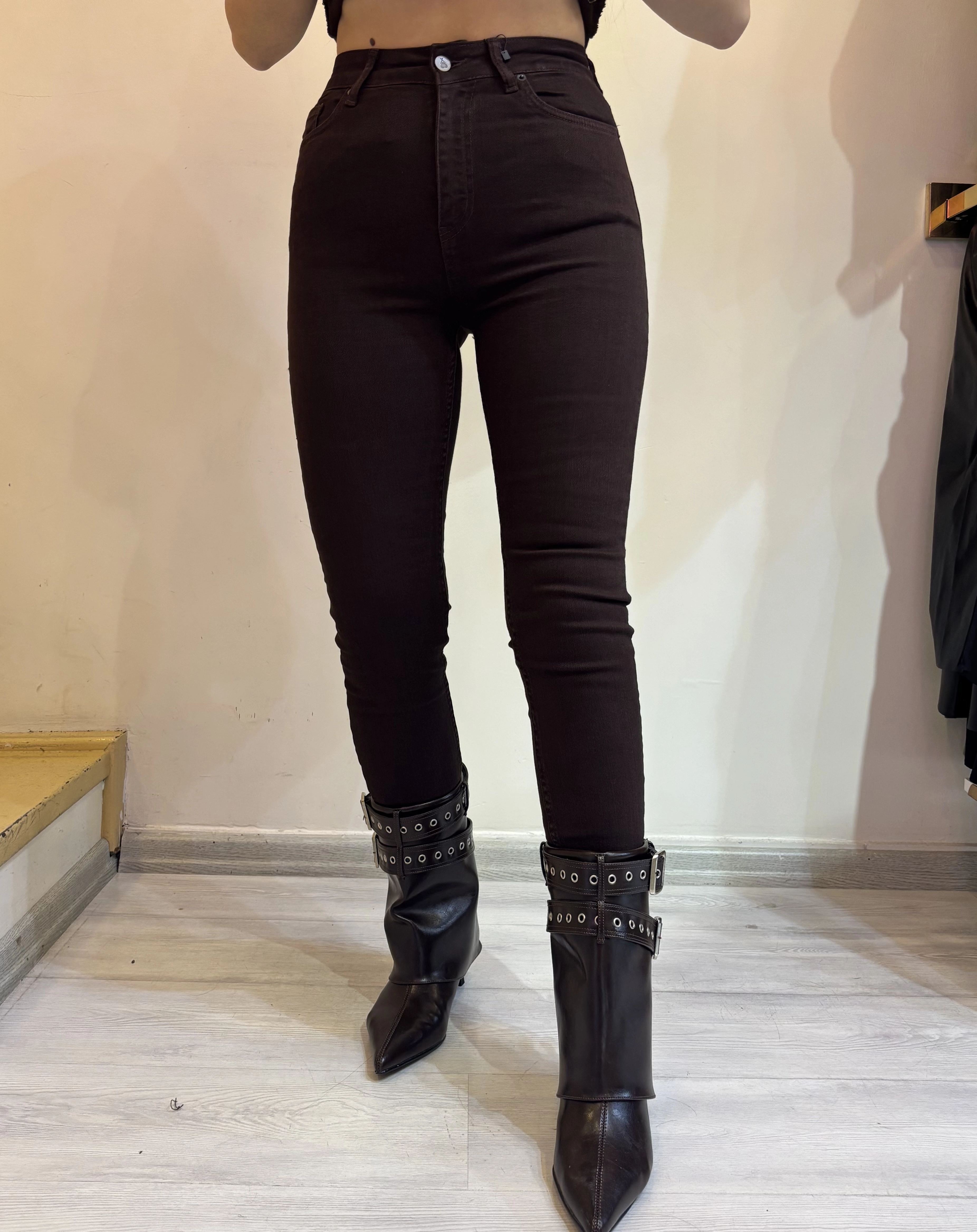 Tokyo Skinny Jean