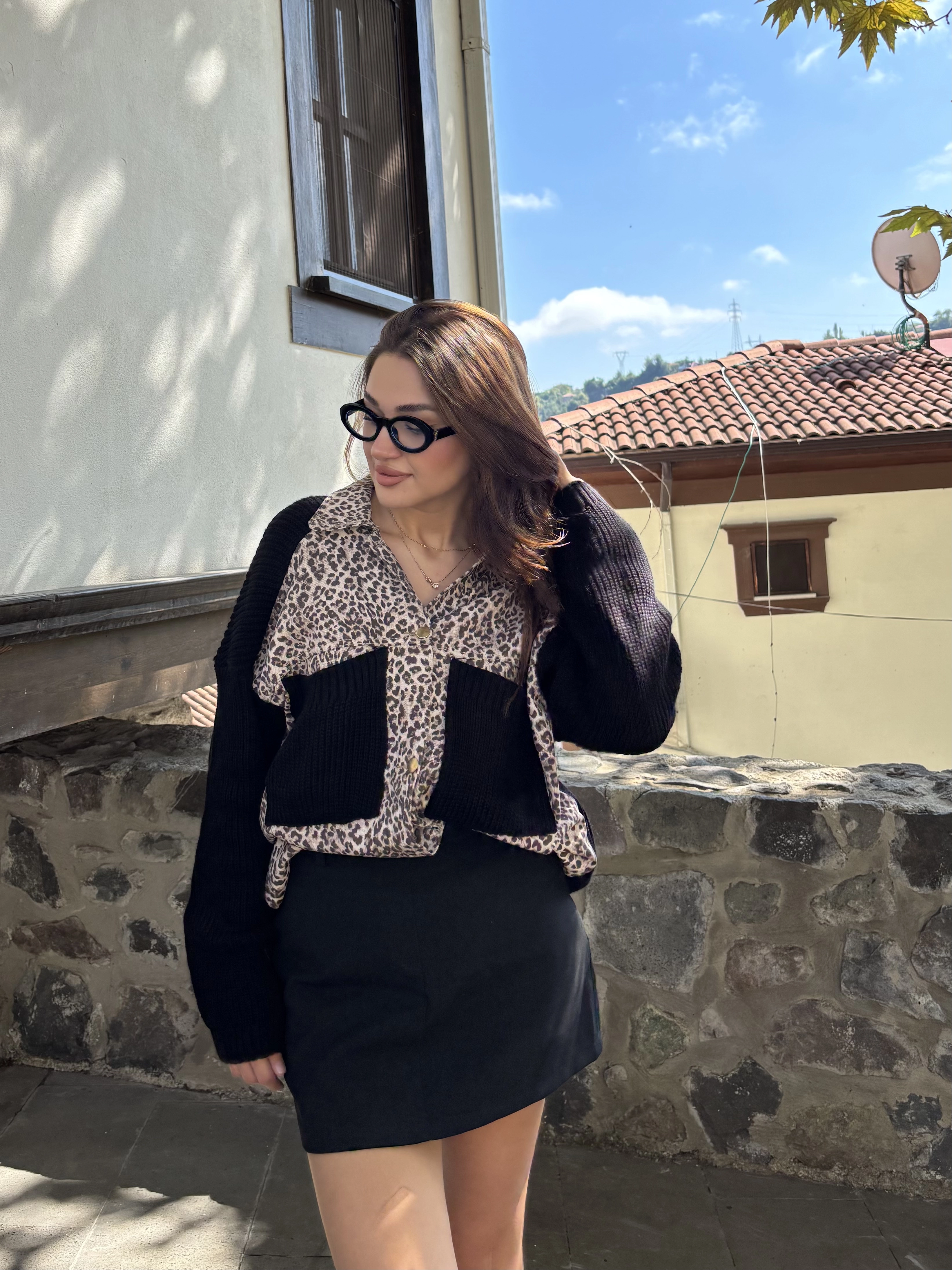 Leopar Desenli Triko Tasarım Hırka