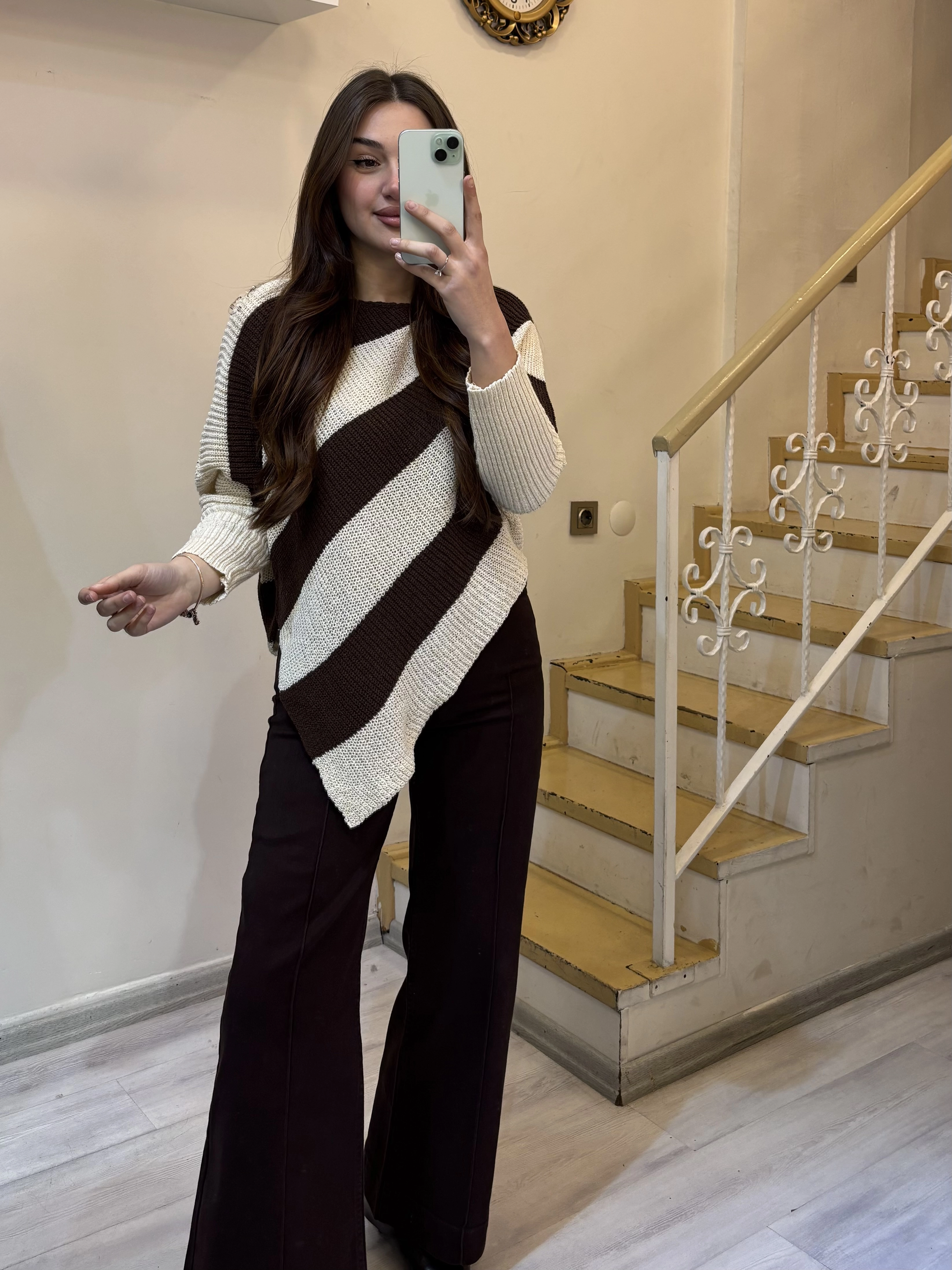 Üçgen Detat Çift Renkli Merserize Bluz