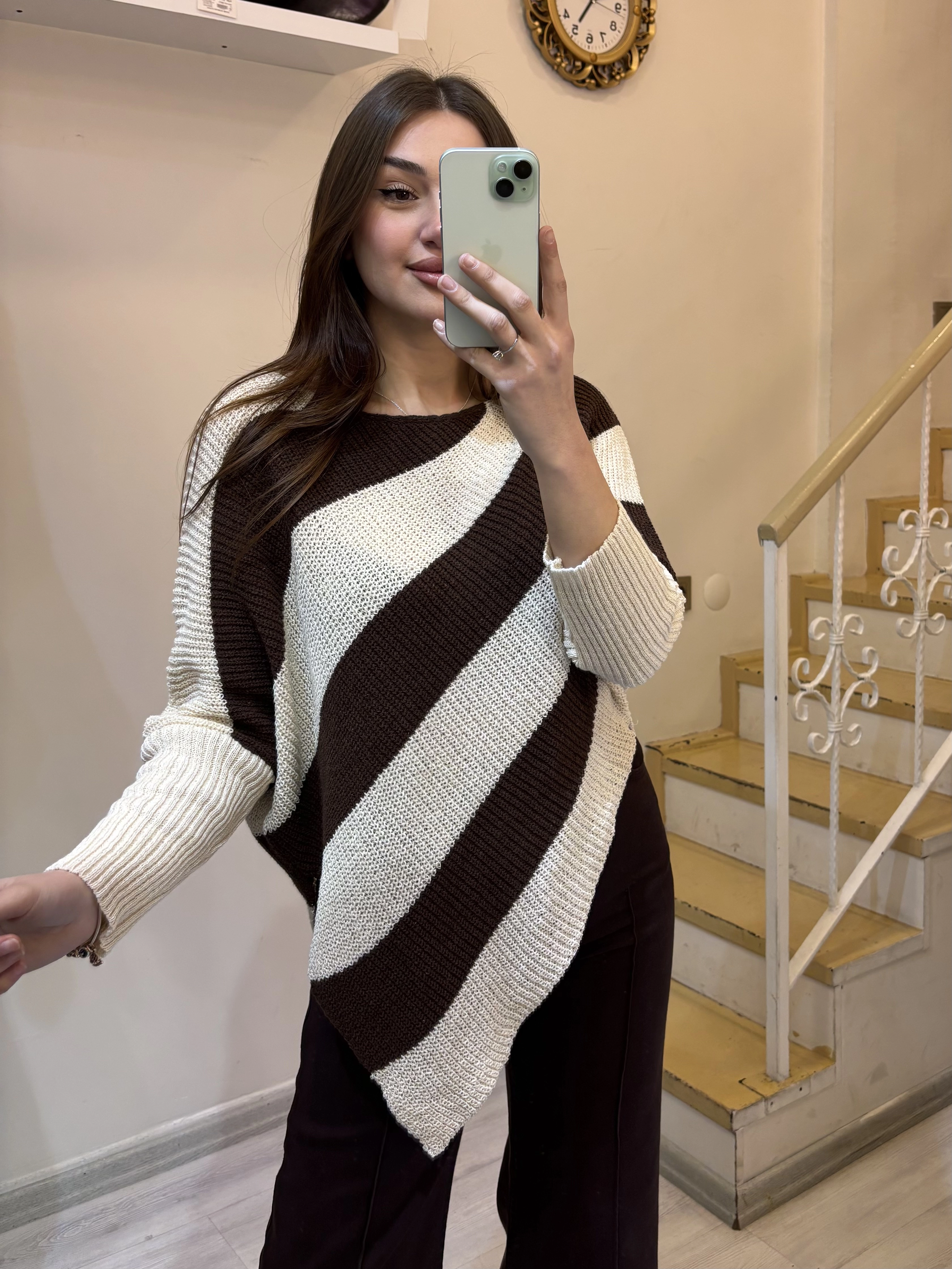 Üçgen Detat Çift Renkli Merserize Bluz