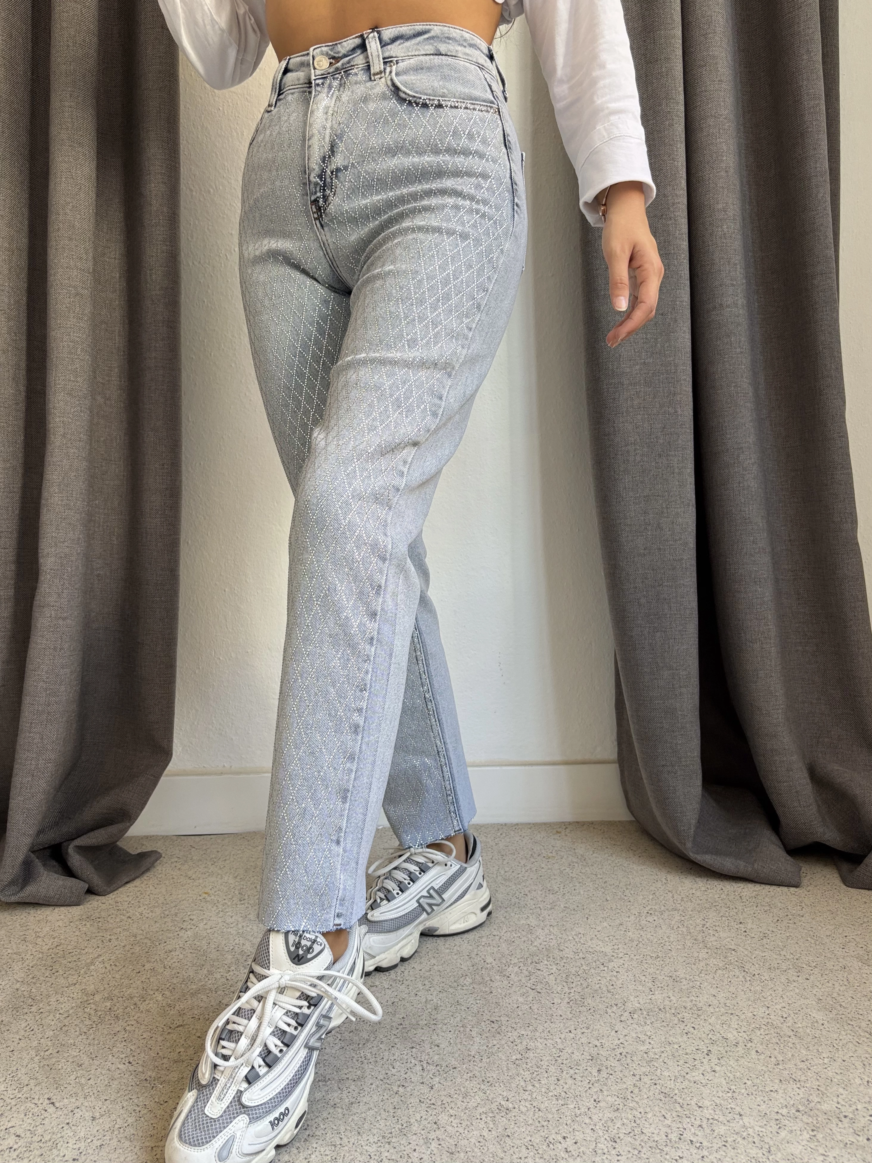 Taşlı Mom Fit Jean Pantolon