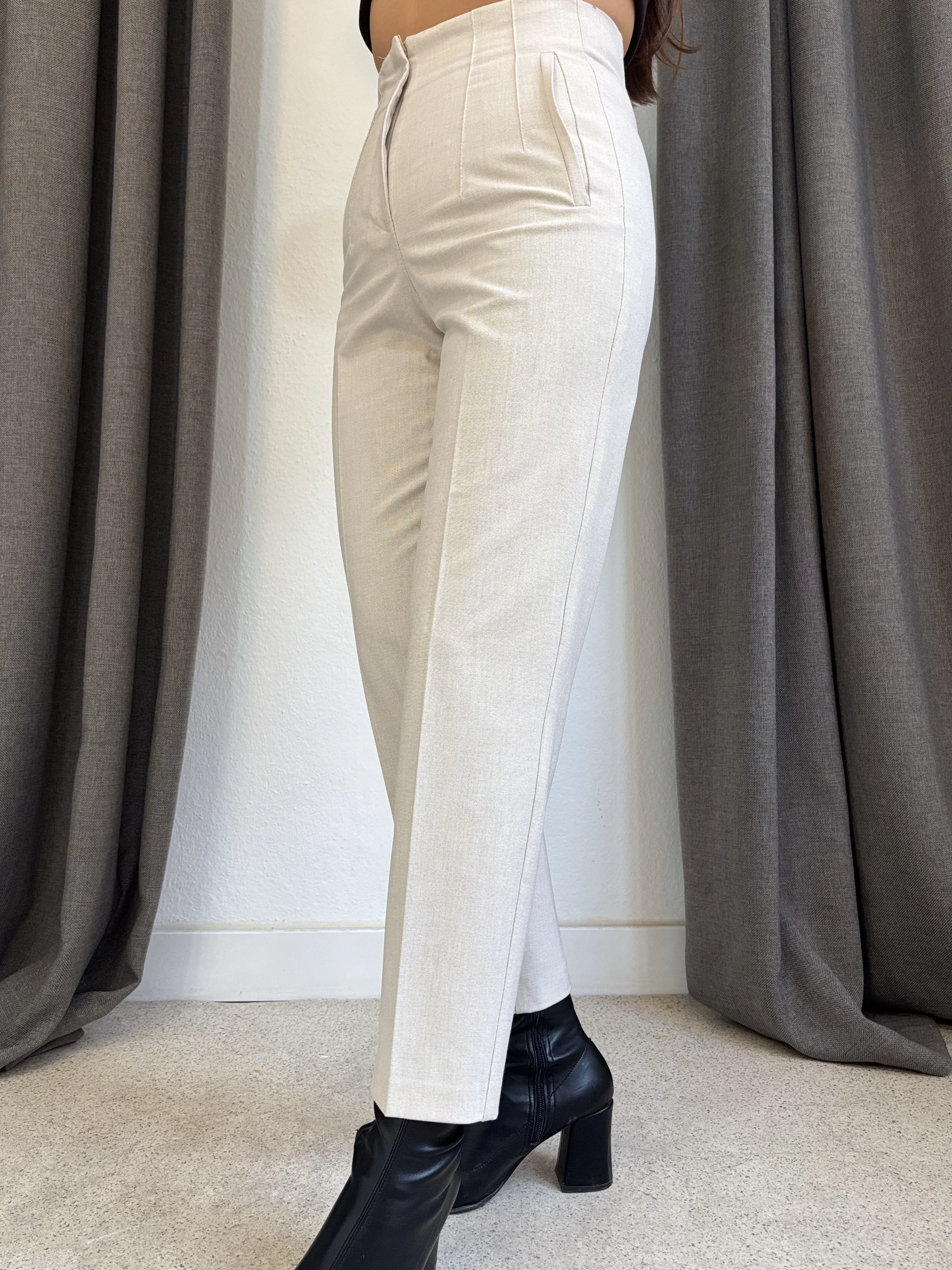 Flotalı Havuç Kesim Kumaş Pantolon