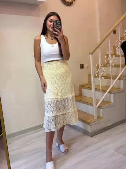 Dantel Detaylı Tül Etek