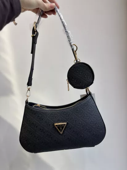 Guess Baget Omuz Çantası