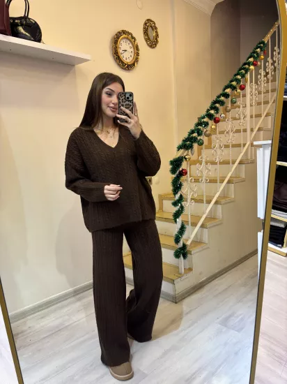 V Yaka Saç Örgü Triko Takım