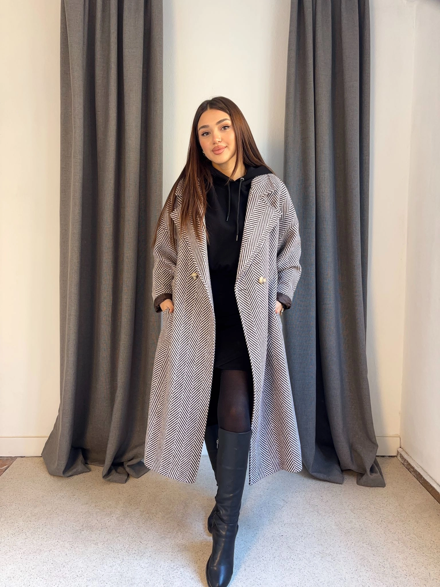 Balıksırtı Kuşaklı Kaşe Kaban